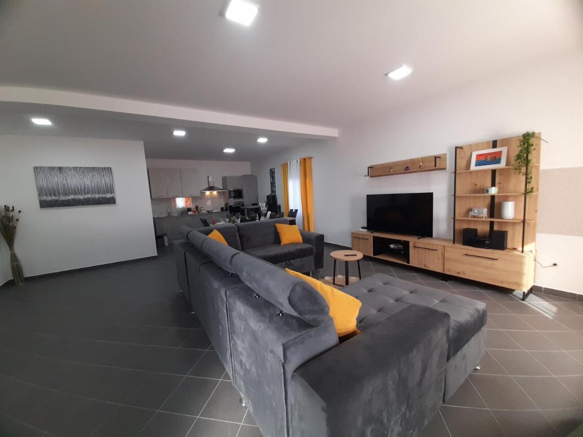 Villa Iva Rastevic المظهر الخارجي الصورة